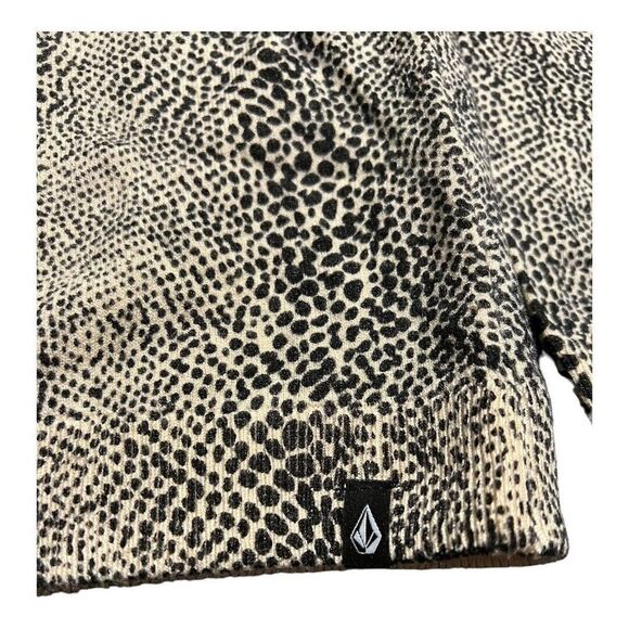 VOLCOM Sweater Girls Youth Sz M (8-10) Over N Out Animal Print Crewneck NWT - Picture 8 of 16